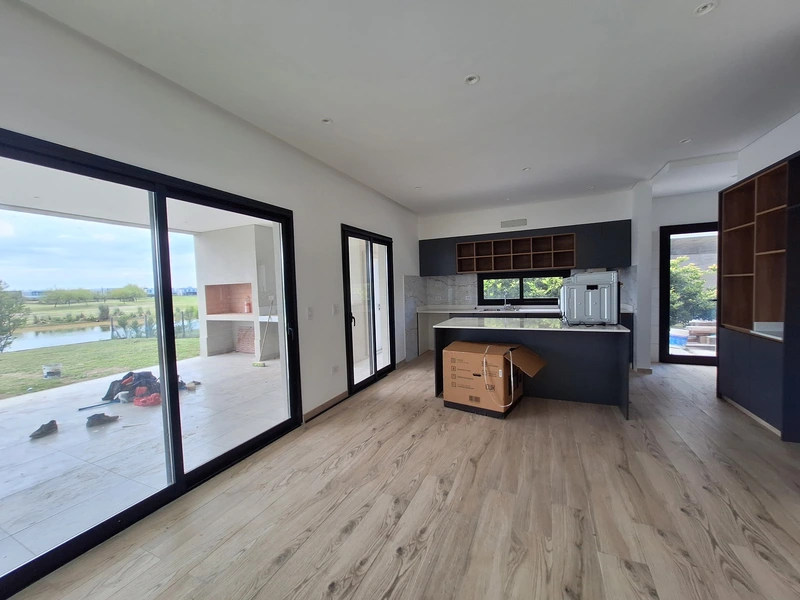 Casa en venta · El Canton - Islas, Escobar, GBA Norte, Provincia de Buenos Aires