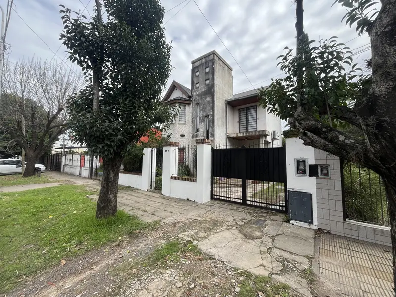 Casa en venta · San Antonio de Padua, Merlo, GBA Oeste, Provincia de Buenos Aires