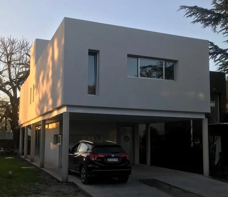 Casa en venta · Villa Gobernador Udaondo, Ituzaingó, GBA Oeste, Provincia de Buenos Aires