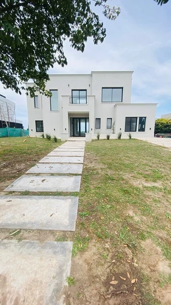 Casa en venta · El Cantón, Escobar, GBA Norte, Provincia de Buenos Aires