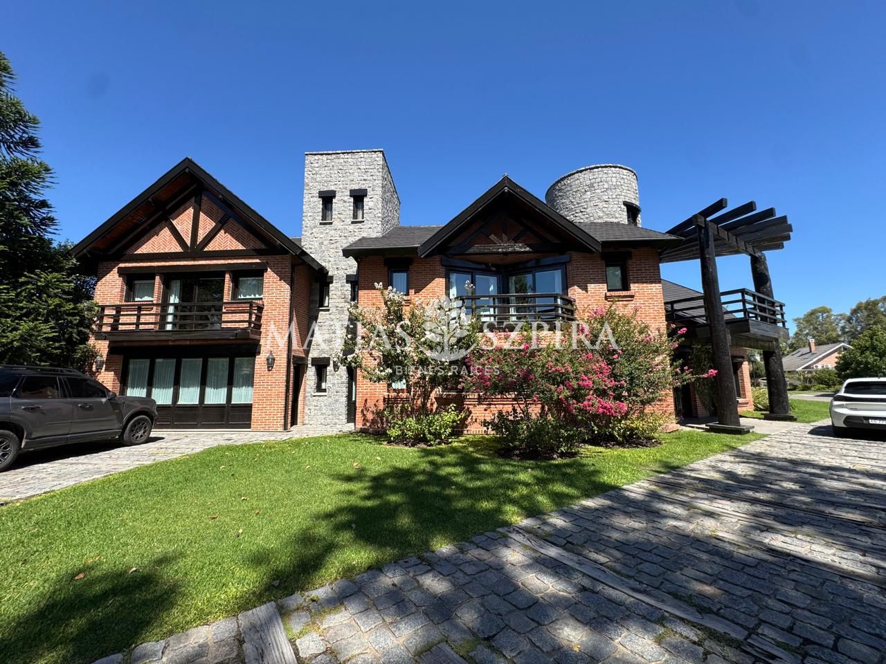 Casa en venta · Campos de Alvarez, Moreno, GBA Oeste, Provincia de Buenos Aires
