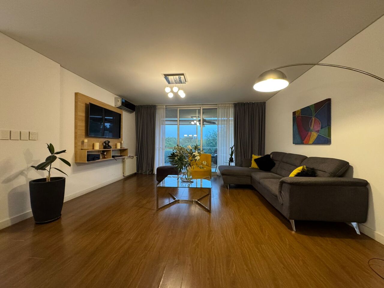 Departamento de categoria - 3 Dormitorios en Villa Belgrano + 2 cocheras - foto 3