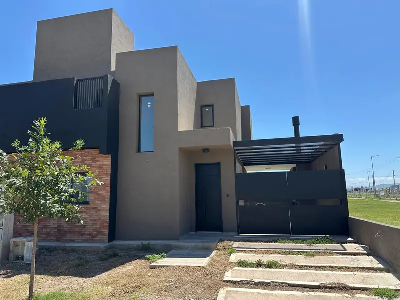 Casa en venta · San Ignacio Village, Córdoba Capital, Córdoba
