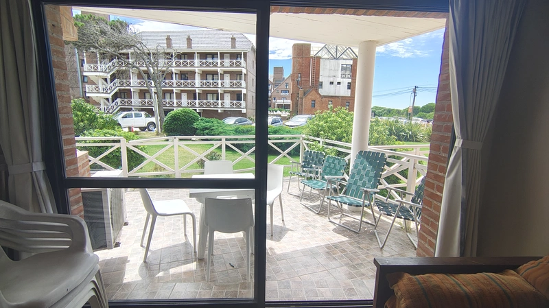BALCON3.jpg