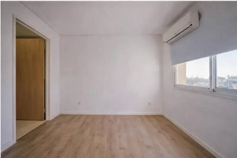 dormitorio sin muebles.png