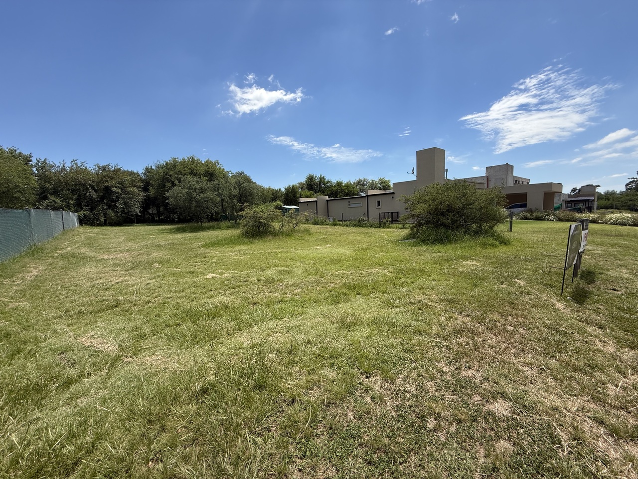 SE VENDE LOTE FONDO NORTE 1000 MTOS EN LA CERCANIA- MENDIOLAZA - ESCRITURA! - foto 4