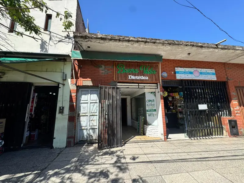 Comercio en alquiler · Tapiales, La Matanza, GBA Oeste, Provincia de Buenos Aires