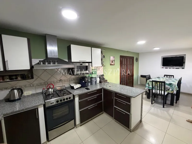 Casa en venta · Villa Gobernador Udaondo, Ituzaingó, GBA Oeste, Provincia de Buenos Aires