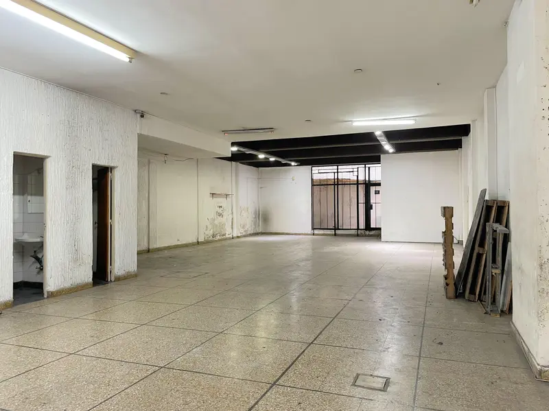 Comercio en alquiler · Floresta, CABA