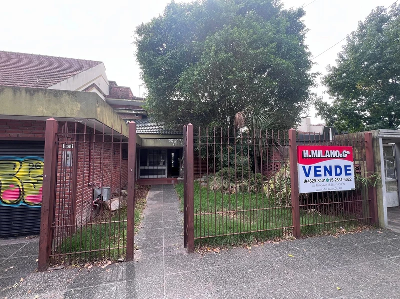 Casa en venta · Castelar, Morón, GBA Oeste, Provincia de Buenos Aires