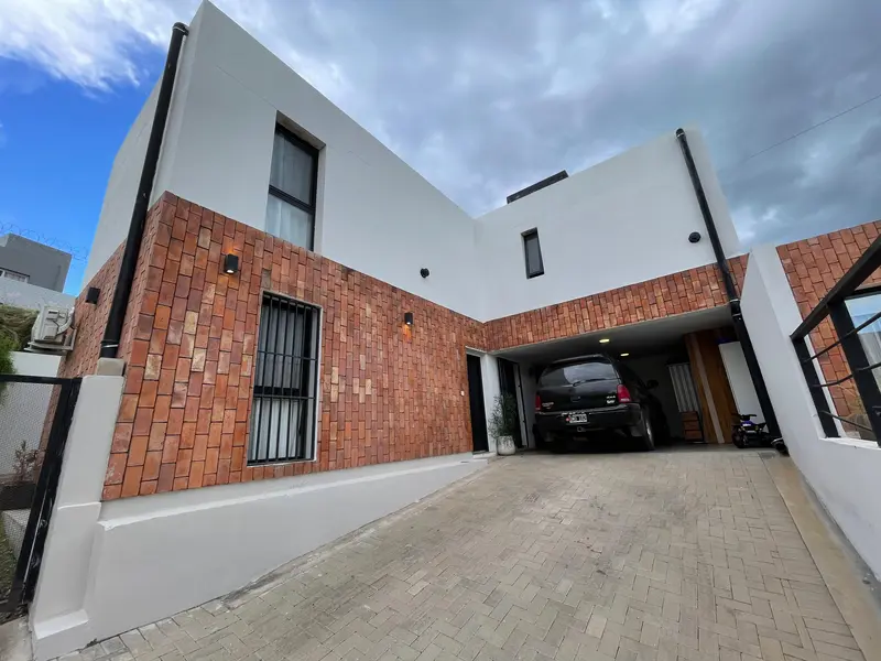 Casa en venta · Cuesta colorada, La Calera, Colon, Córdoba