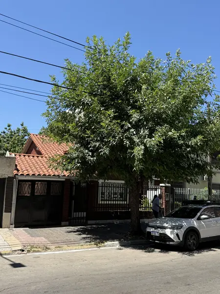 Casa en venta · Ramos Mejia, La Matanza, GBA Oeste, Provincia de Buenos Aires