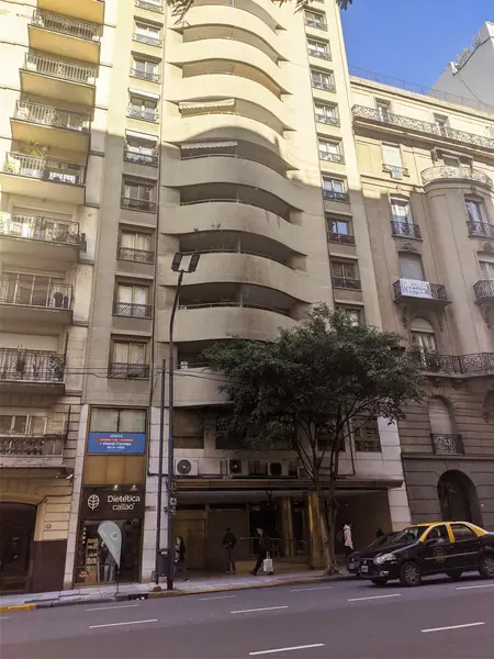 Departamento en alquiler · Recoleta, CABA