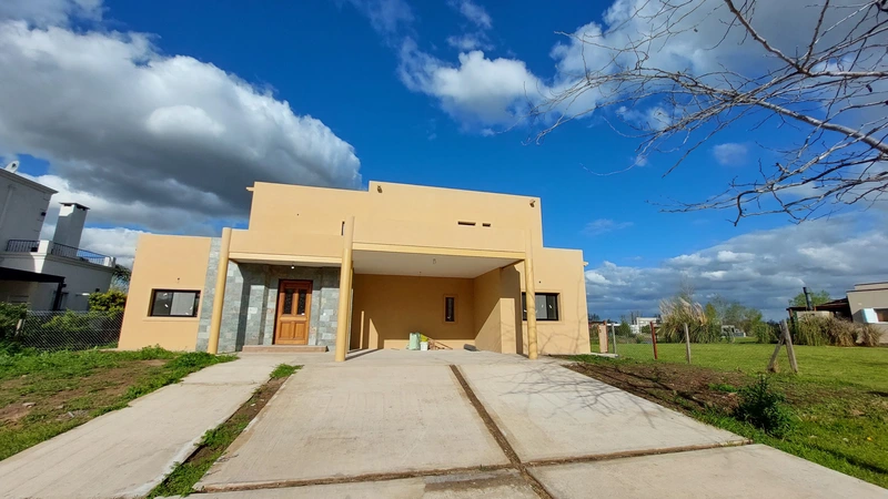 Casa en alquiler · El Cantón, Escobar, GBA Norte, Provincia de Buenos Aires