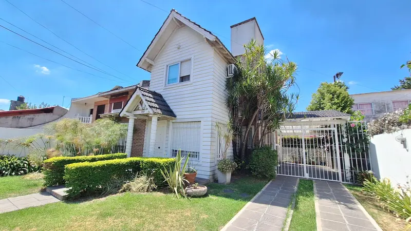 Casa en venta · Morón, GBA Oeste, Provincia de Buenos Aires