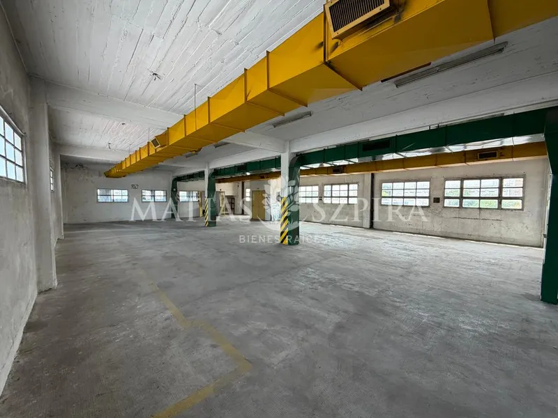 Depósito en alquiler · Castelar, Morón, GBA Oeste, Provincia de Buenos Aires