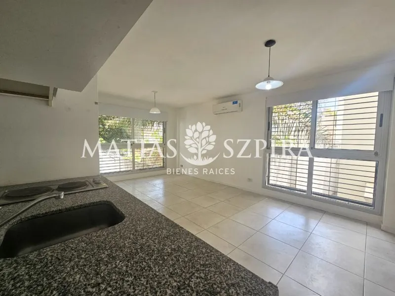 Departamento en alquiler · Castelar Sur, Castelar, Morón, GBA Oeste, Provincia de Buenos Aires