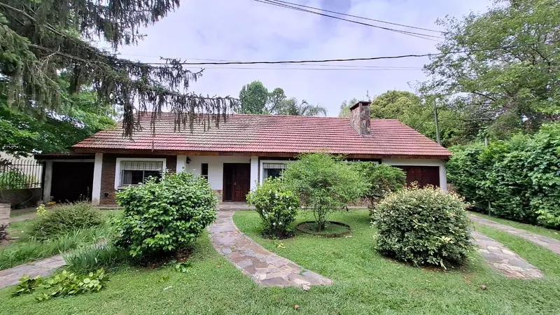 Casa en venta · Centro Agricola El Pato, Berazategui, GBA Sur, Provincia de Buenos Aires