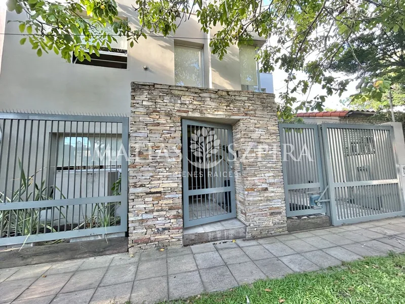 Casa en venta · Castelar, Morón, GBA Oeste, Provincia de Buenos Aires