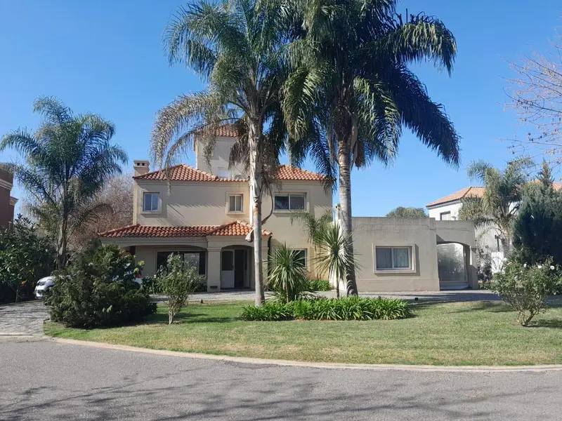 Casa en venta · Los Puentes, Luján, GBA Oeste, Provincia de Buenos Aires