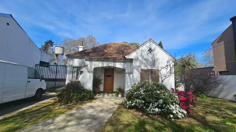Casa en venta · Jose Marmol, Almirante Brown, GBA Sur, Provincia de Buenos Aires