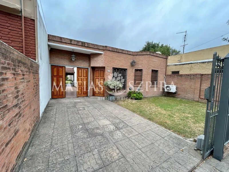 Casa en venta · Ituzaingó Sur, Ituzaingó, GBA Oeste, Provincia de Buenos Aires