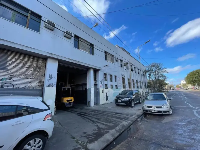 Depósito en alquiler · Avellaneda, Avellaneda, GBA Sur, Provincia de Buenos Aires