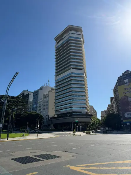 Oficina en alquiler · Retiro, CABA