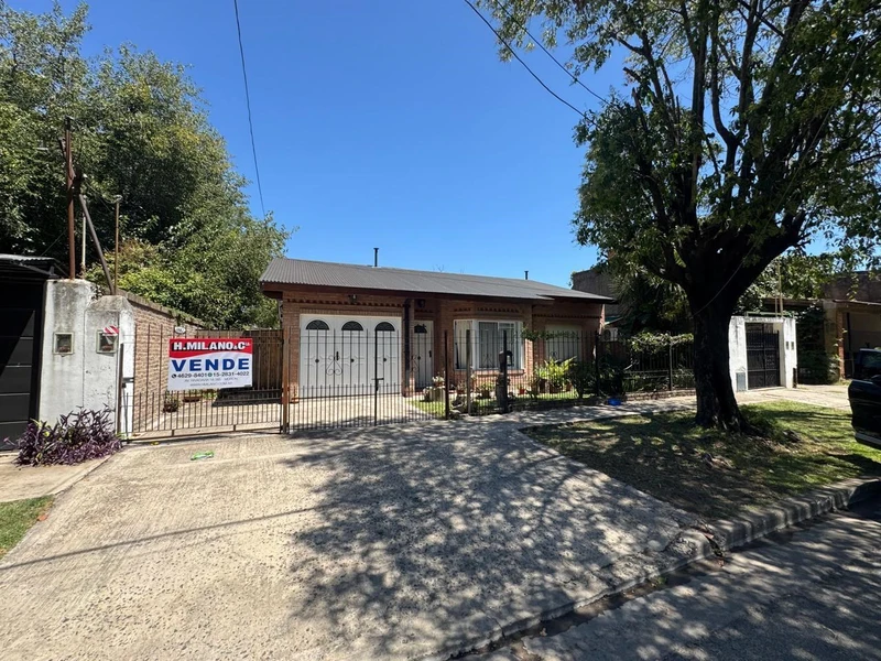 Casa en venta · Morón, GBA Oeste, Provincia de Buenos Aires