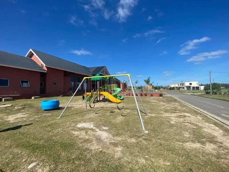 photo_1762435768975311704_27699266_large.webp