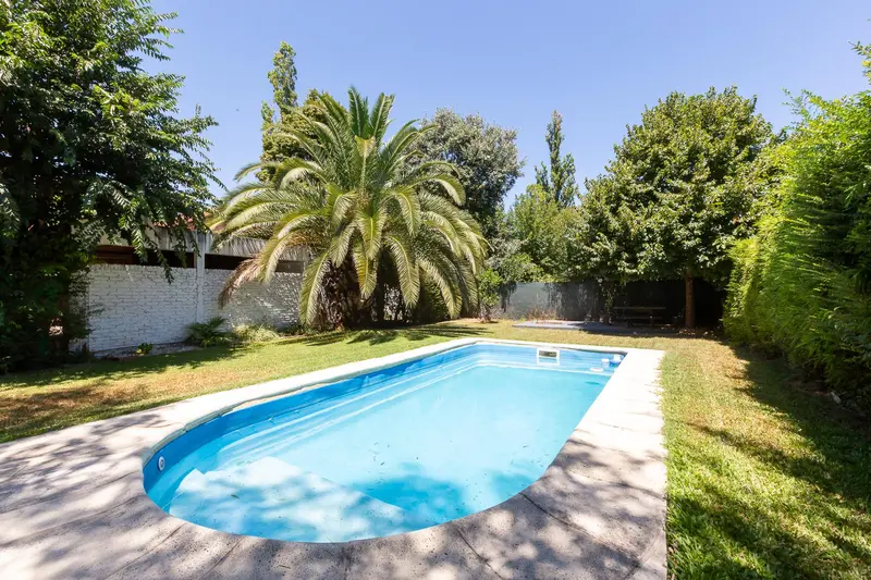 Casa en venta · Villa Gobernador Udaondo, Ituzaingó, GBA Oeste, Provincia de Buenos Aires