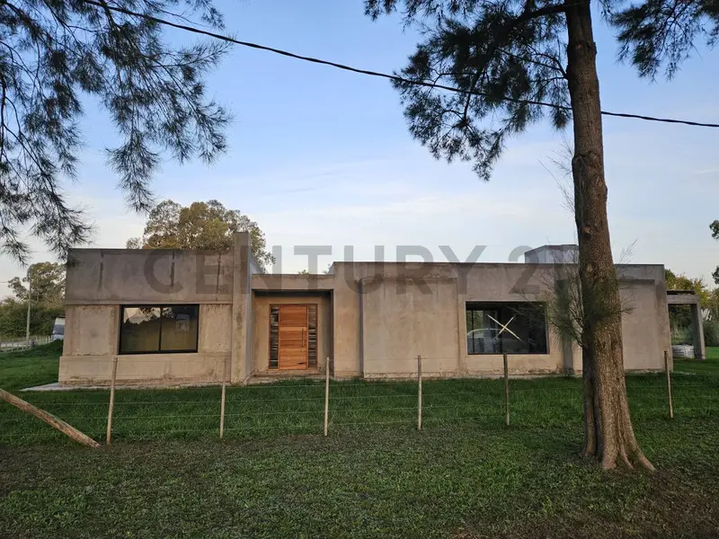 Casa en venta · Brandsen, Interior de Buenos Aires, Provincia de Buenos Aires