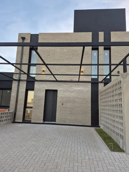Casa en venta · Rincones de Manantiales, Córdoba Capital, Córdoba Casa en venta · Rincones de Manantiales, Córdoba Capital, Córdoba
