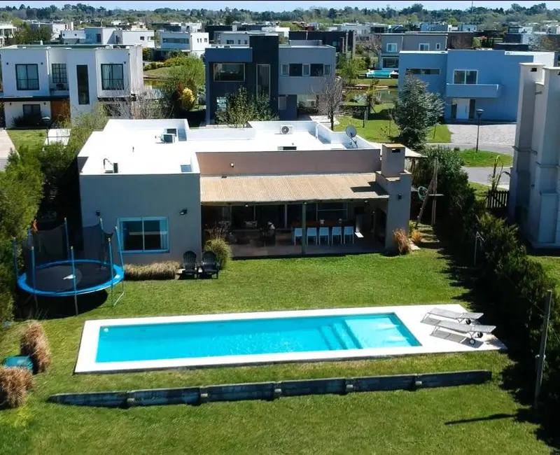 Casa en venta · El Cantón, Escobar, GBA Norte, Provincia de Buenos Aires