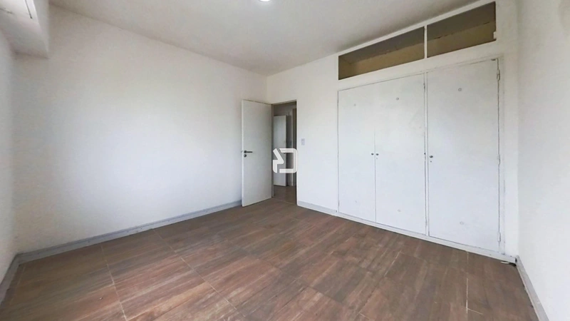 Av-Almirante-Brown-1127-Bedroom.jpg