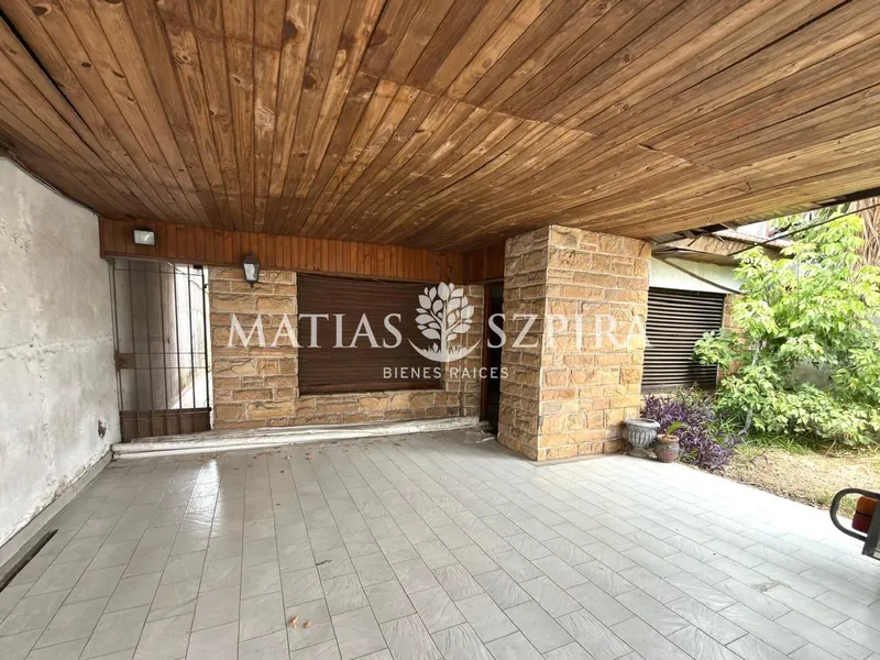 Casa en venta · Castelar, Morón, GBA Oeste, Provincia de Buenos Aires