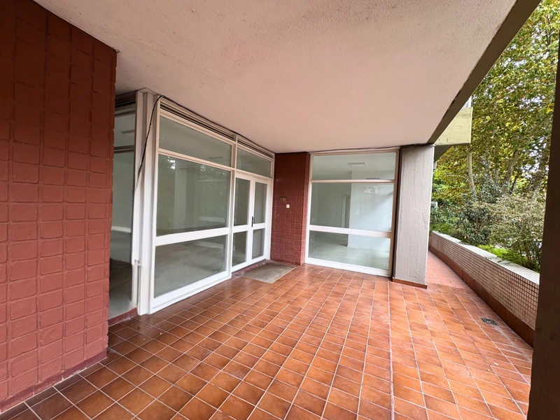5550fd21-6d6d-4650-aeb2-18eda9387208.jpg