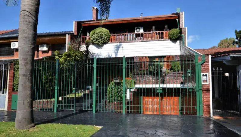 Casa en venta · Castelar, Morón, GBA Oeste, Provincia de Buenos Aires