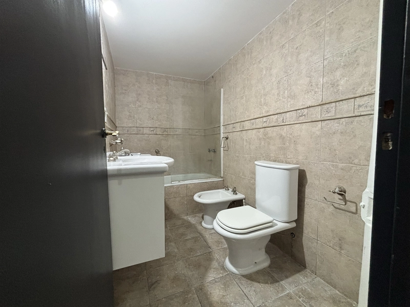 GANDARA_0010_IMG_8387.jpg