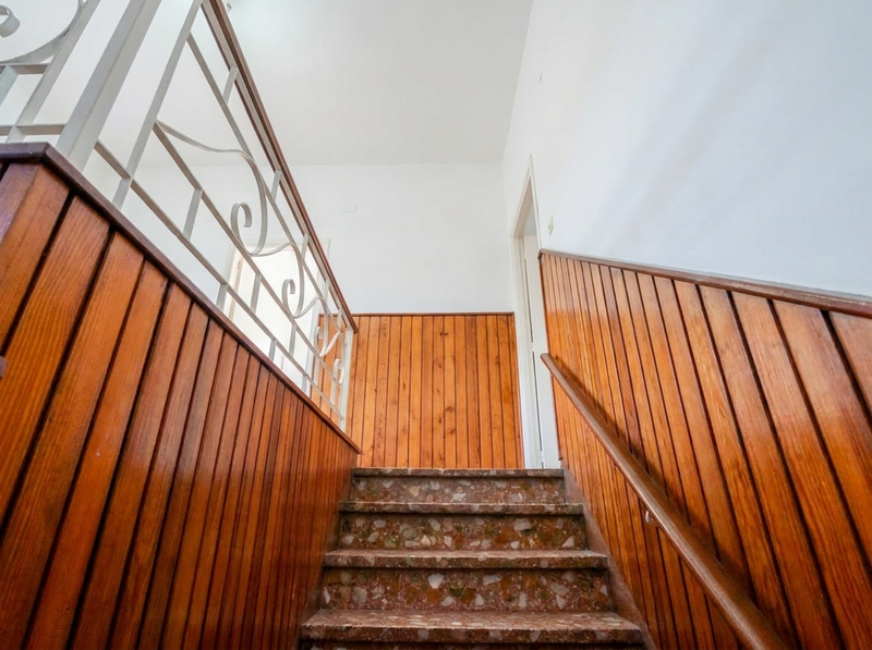 escalera.jpeg