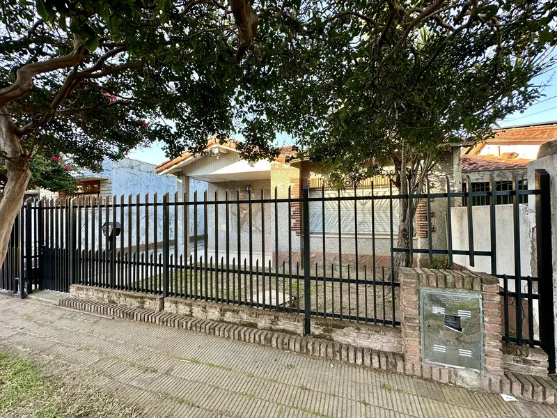 Casa en venta · Morón, GBA Oeste, Provincia de Buenos Aires