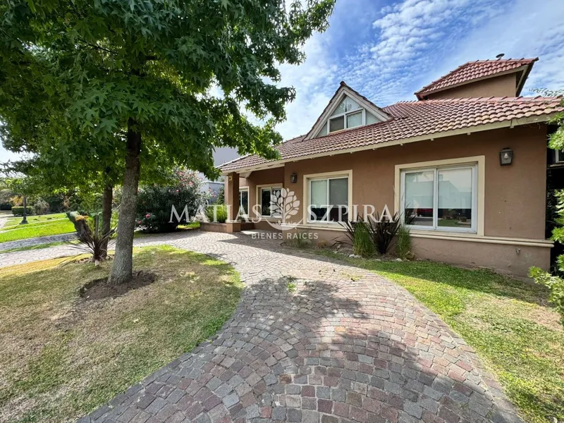 Casa en venta · Haras Maria Elena, Moreno, GBA Oeste, Provincia de Buenos Aires