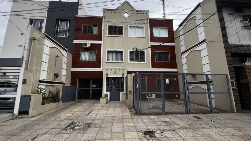 Departamento en alquiler · Haedo, Morón, GBA Oeste, Provincia de Buenos Aires Departamento en alquiler · Haedo, Morón, GBA Oeste, Provincia de Buenos Aires