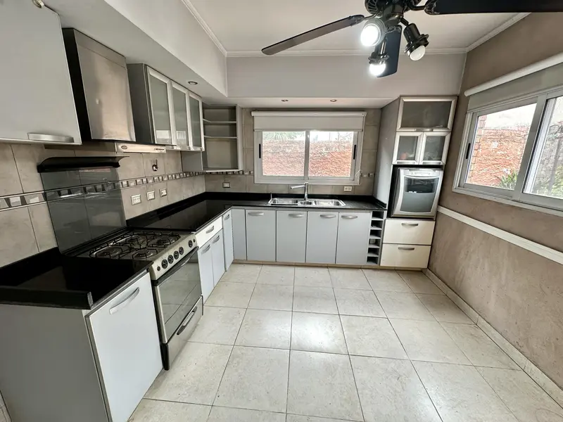 Casa en venta · Morón, GBA Oeste, Provincia de Buenos Aires