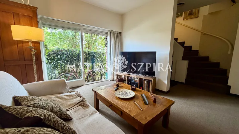 PH en venta · Castelar Norte, Castelar, Morón, GBA Oeste, Provincia de Buenos Aires
