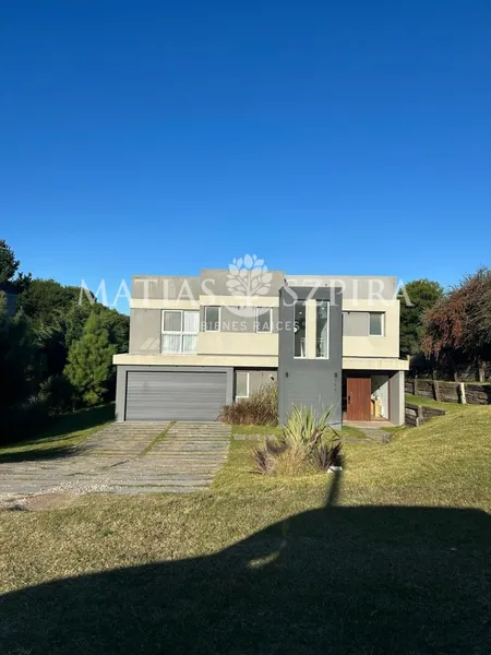 Casa en venta · Costa Esmeralda, Punta Medanos, La Costa, Costa Atlántica, Provincia de Buenos Aires