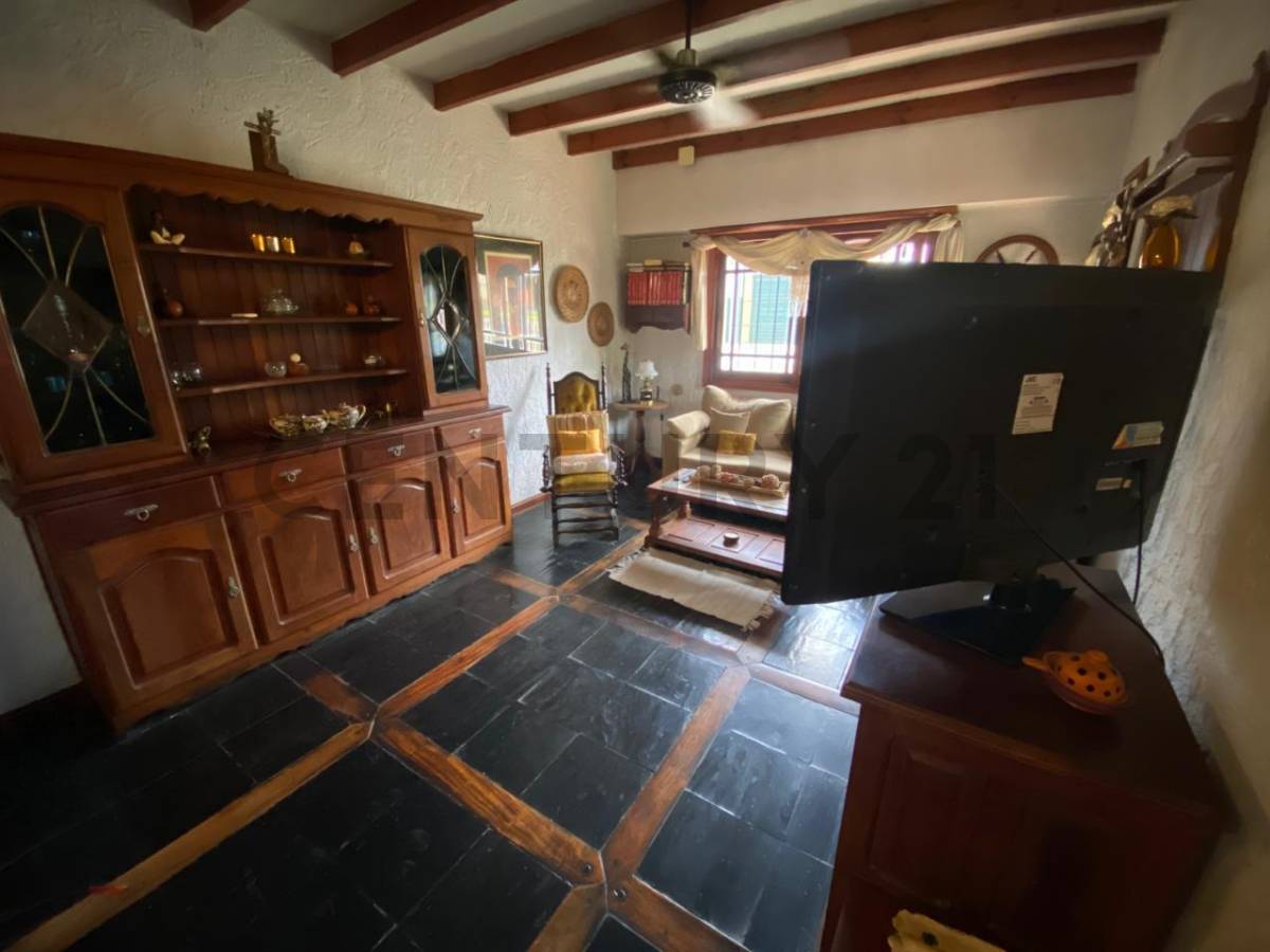 Casa en venta · Banfield, Lomas de Zamora, GBA Sur, Provincia de Buenos Aires