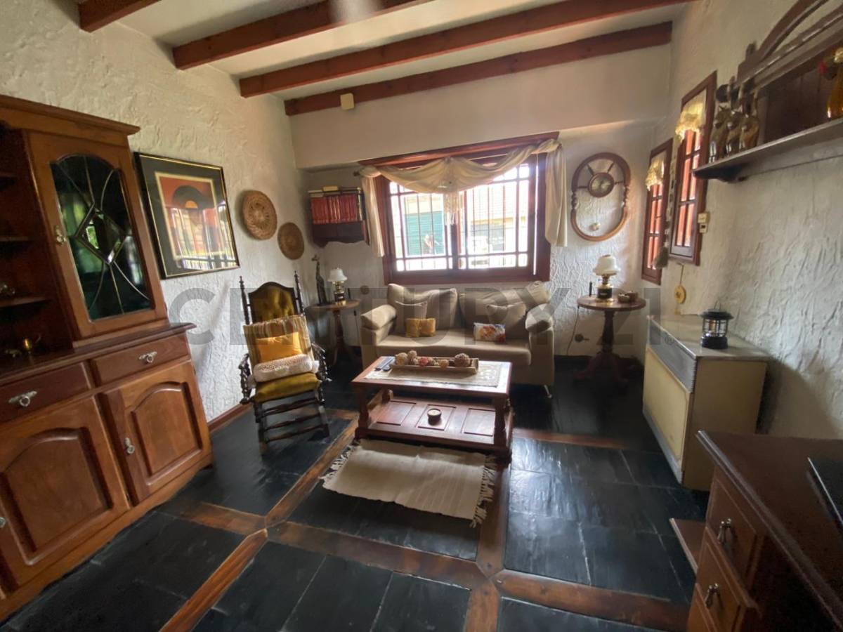 Casa en venta · Banfield, Lomas de Zamora, GBA Sur, Provincia de Buenos Aires