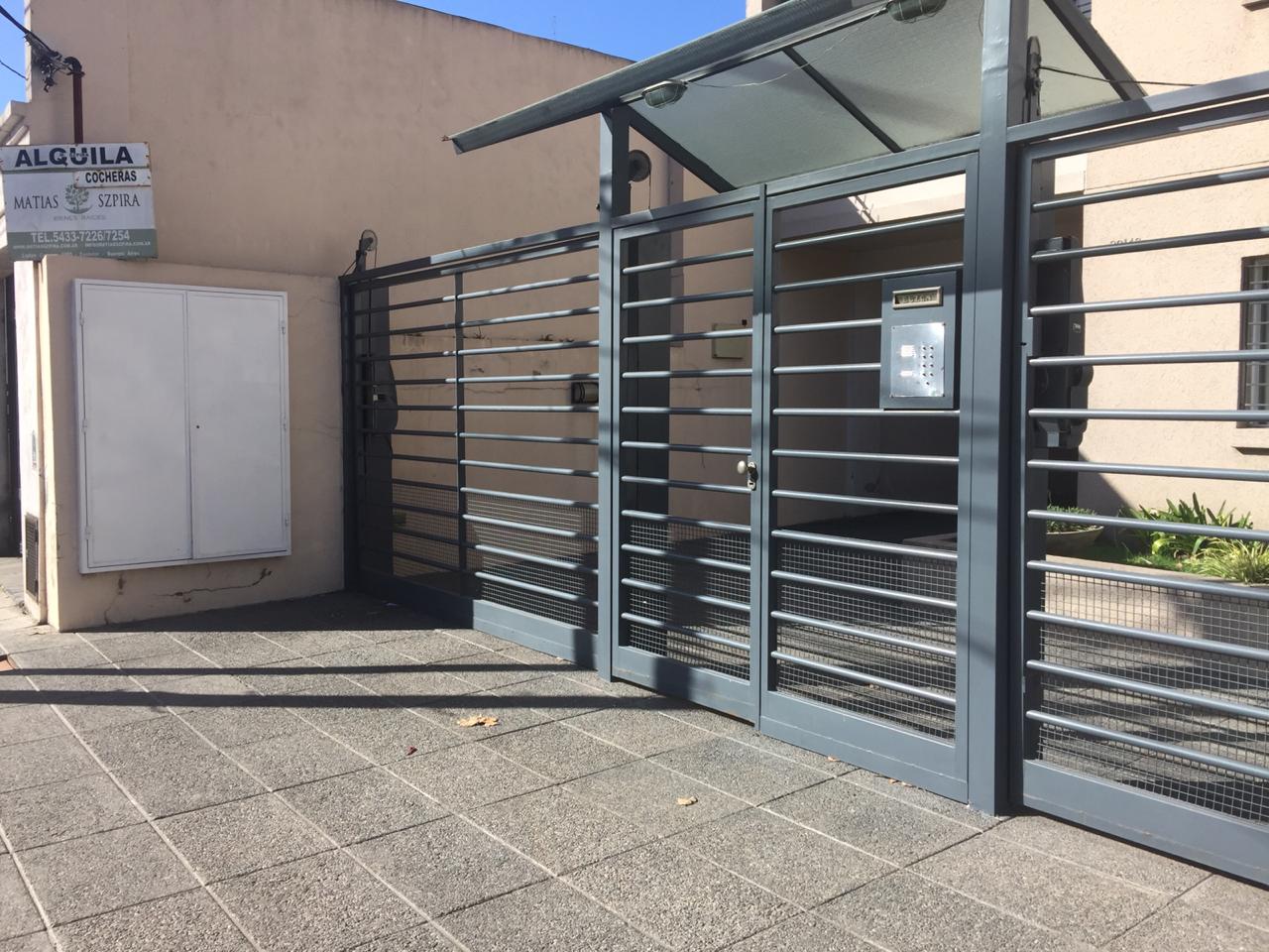 Cochera en alquiler · Castelar Sur, Castelar, Morón, GBA Oeste, Provincia de Buenos Aires