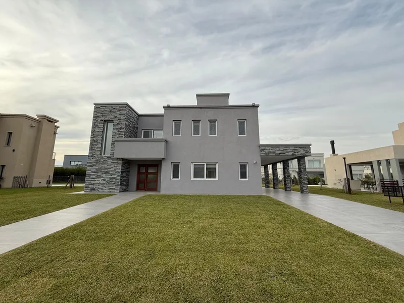 Casa en alquiler · El Principado, San Vicente, GBA Sur, Provincia de Buenos Aires